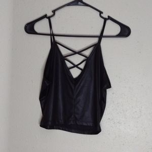 Front cross crop tank